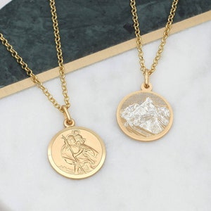 18 Karat Vergoldete St Christopher Halskette Berg Szene • Sicher Reisen •
