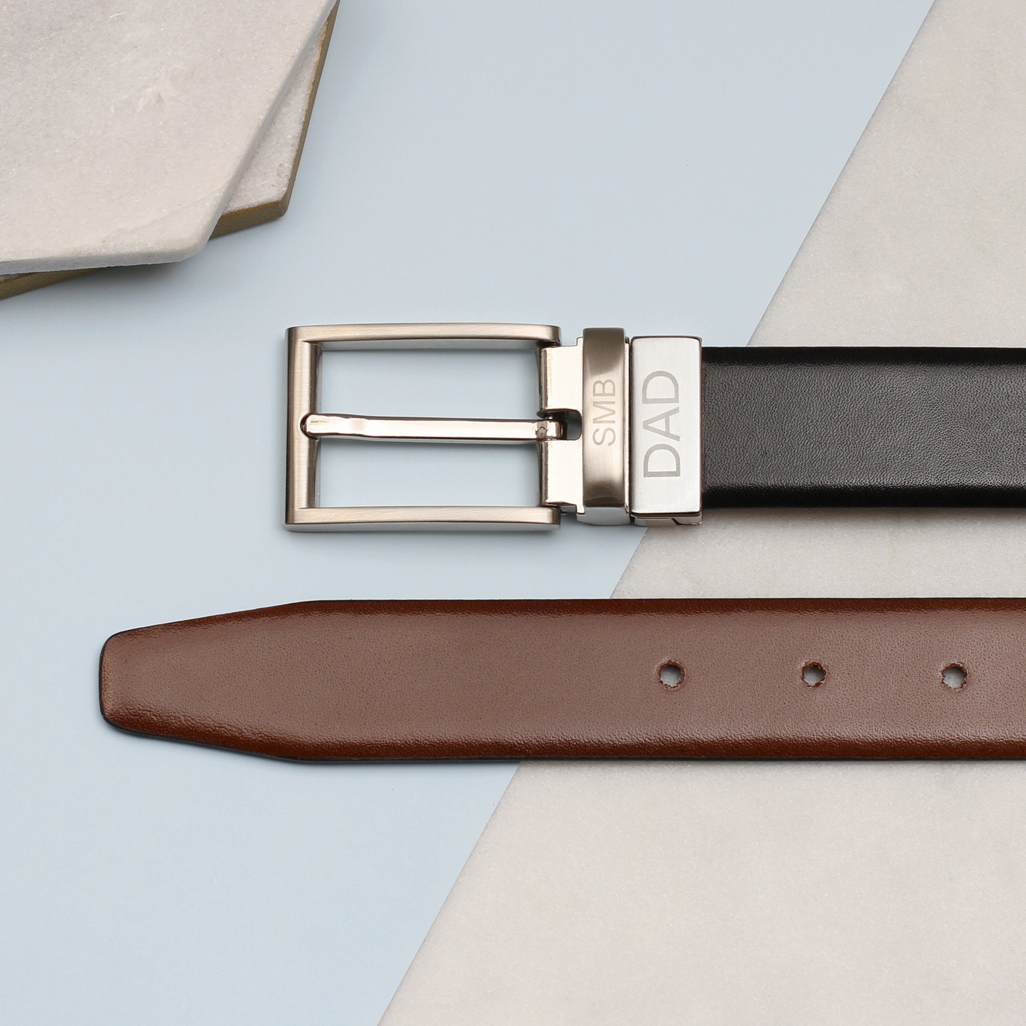 【 】Monogram Buckle Reversible Leather Belt Reversible Black Or Brown Leather Belt With Silver-Tone