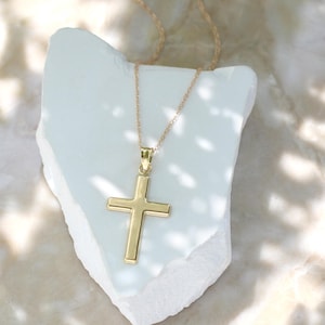 9ct Gold Cross And Chain Necklace • Baptism • Confirmation • Christening Gift • Solid Gold Crucifix Pendant Necklace