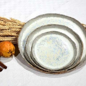 Plates with a rim in three sizes, handmade table service "Flower of Gobi®"