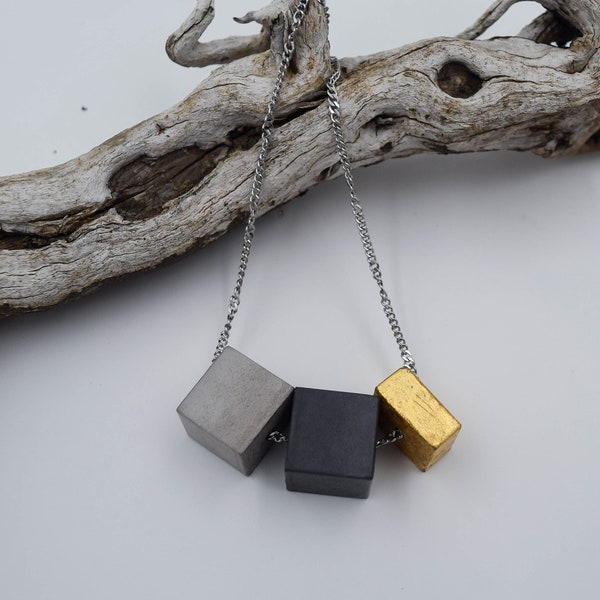 Concrete cube modern necklace, with 24 k gold leaf, geometric minimalist pendant, pendant bijoux en beaten