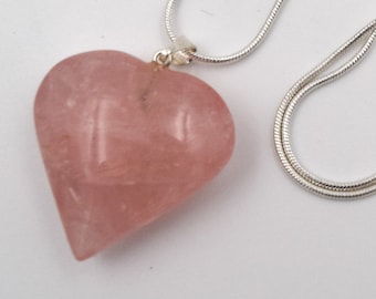 Rose quartz heart necklace, heart pendant crystals necklace, lovely pendant, gifts for her, valentine's gift, mom's gift