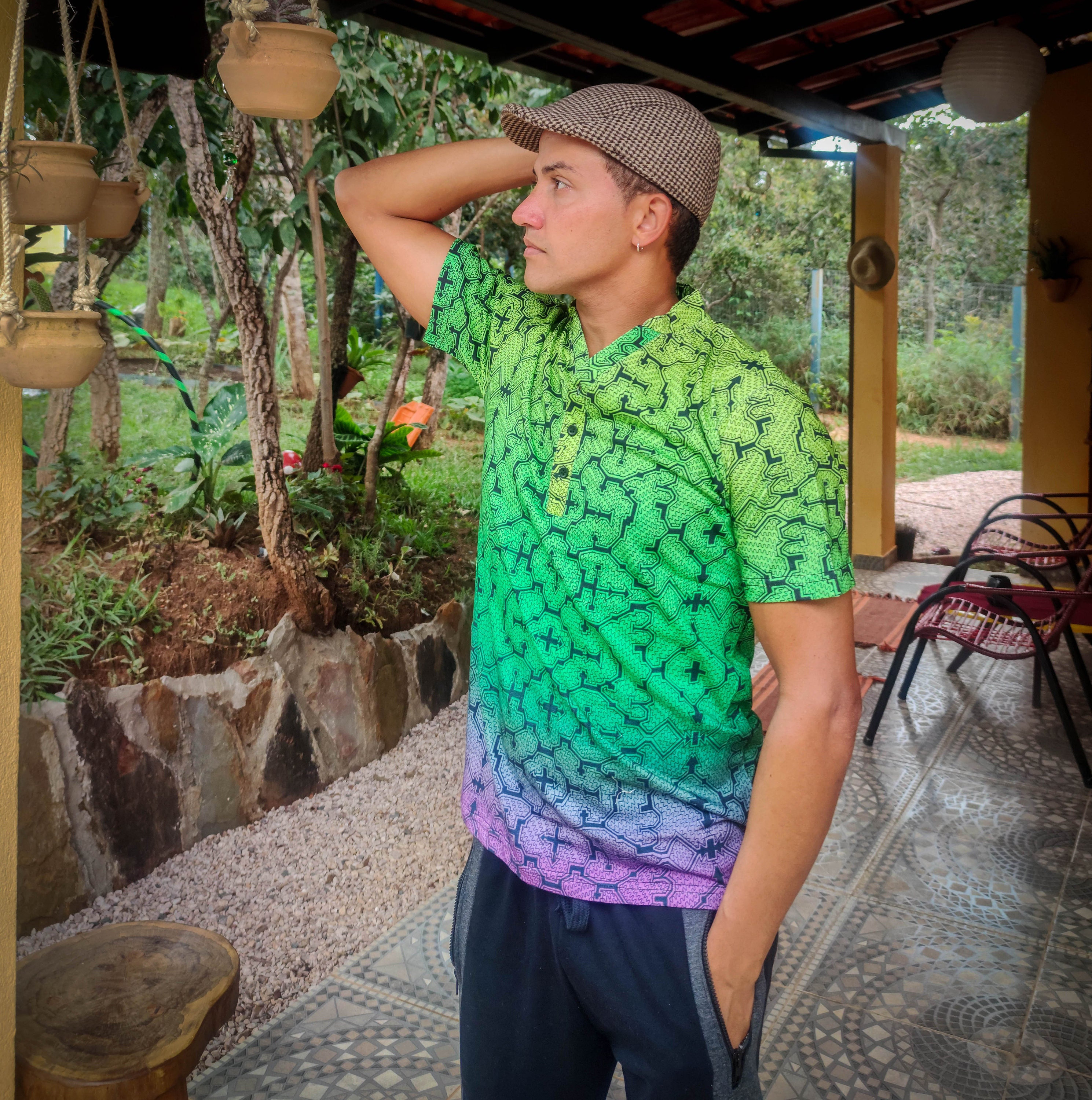 Cotton tshirt shipibo, green purple gradient featuring mesmerizing Sacred Geometry  art, psychedelic