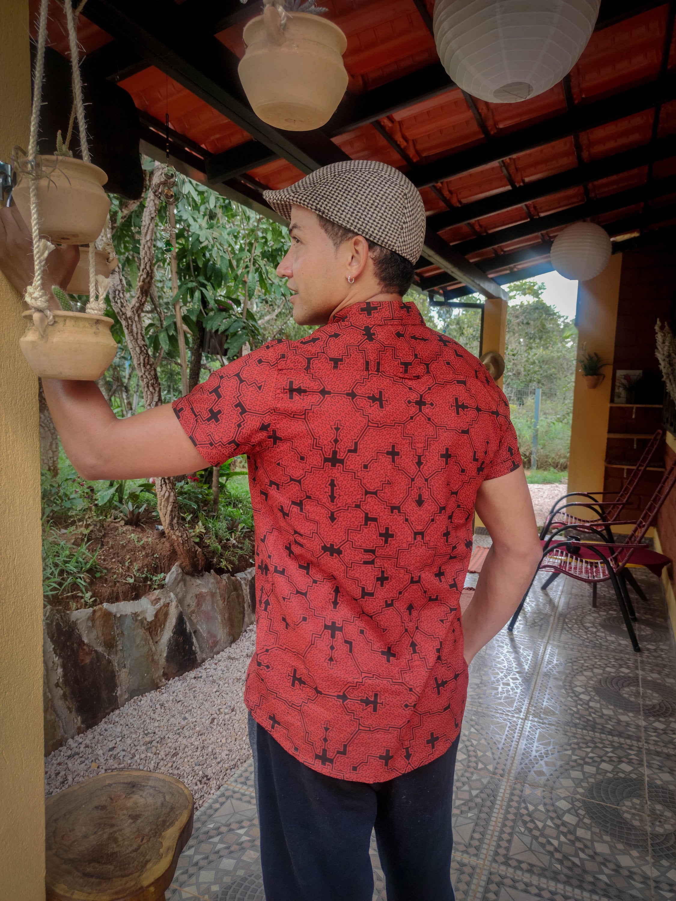 Red Shipibo Patterned Men& image 5