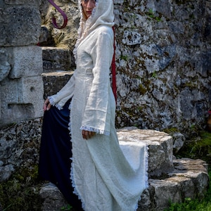 Robe longue elfique fée | Ce costume de déesse confortable est porté | Longue cape médiévale à capuche blanche wicca | vêtements de festival bohème