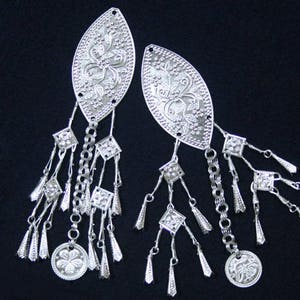 Vente de liquidation 3 pièces Mélange de cloches décoratives hmong image 3