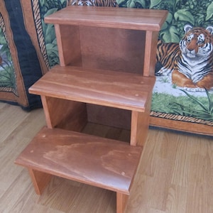 24&quot; Pet Stairs to give your dog or cat the extra step they need, 24&quot; tall Dog Stairs, 24&quot; tall Cat Stairs