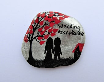 Carte d&#39;acceptation de mariage, Coquillage peint à la main, Carte d&#39;art personnalisée, Carte de couple romantique unique, Arbre coeurs rouges, Coquillage, Carte faite main