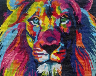 León colorido - Punto de cruz terminado