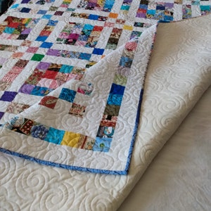 Scrappy 16 quilt image 2