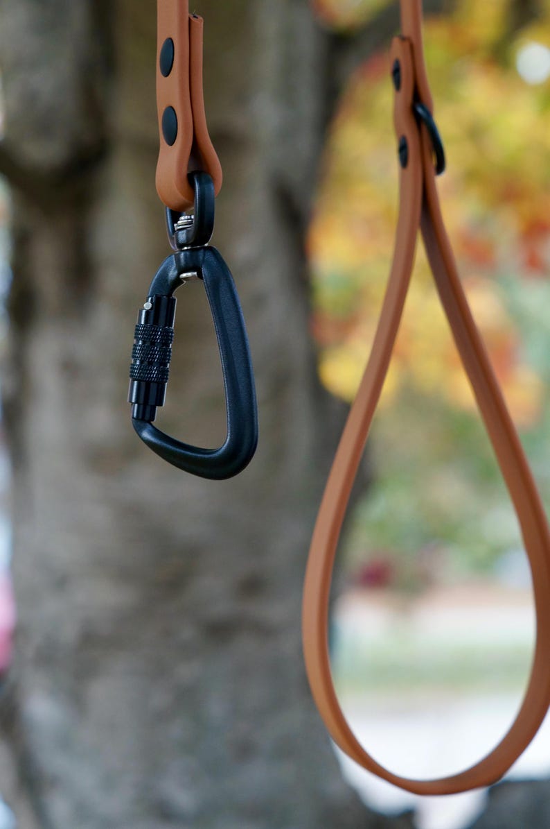 MooseExpressions tan waterproof leash clip and handle