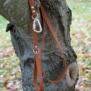 MooseExpressions tan waterproof leash with silver hardware