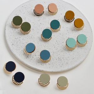 Round stud earrings, Circle earrings, Circle Studs, Geometric stud earrings, Modern earrings