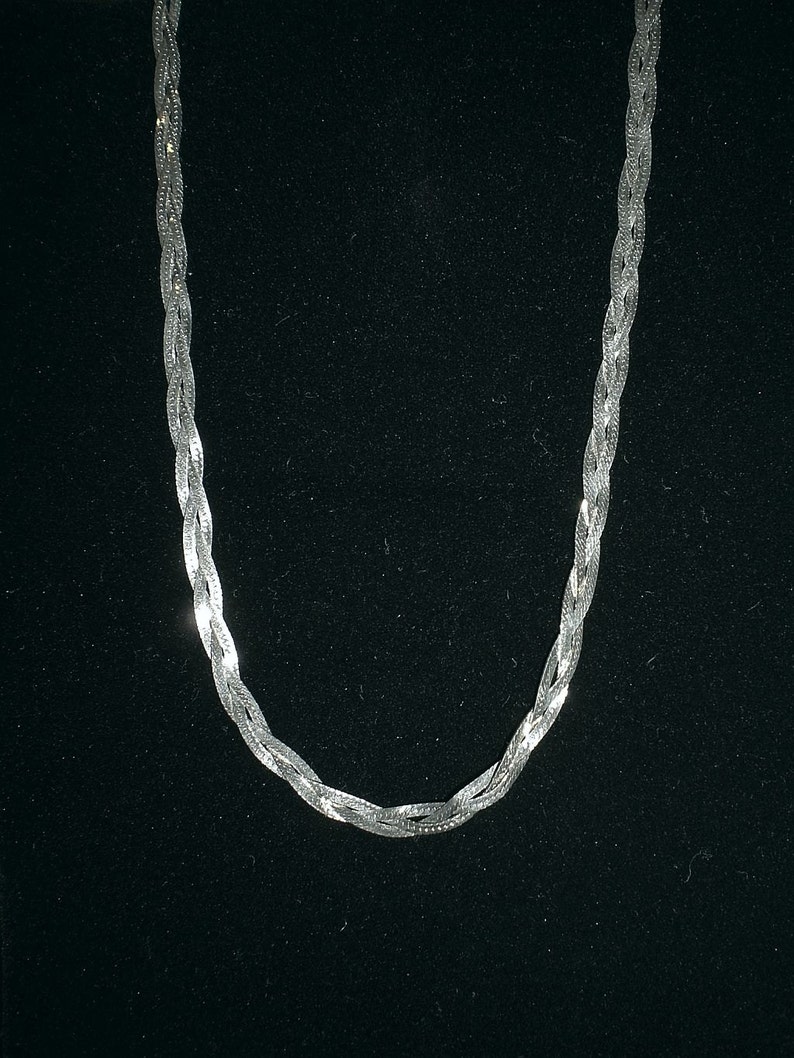 Unisex Italian Sterling Silver 925 Braided Herringbone Necklace 18.25 Inches
