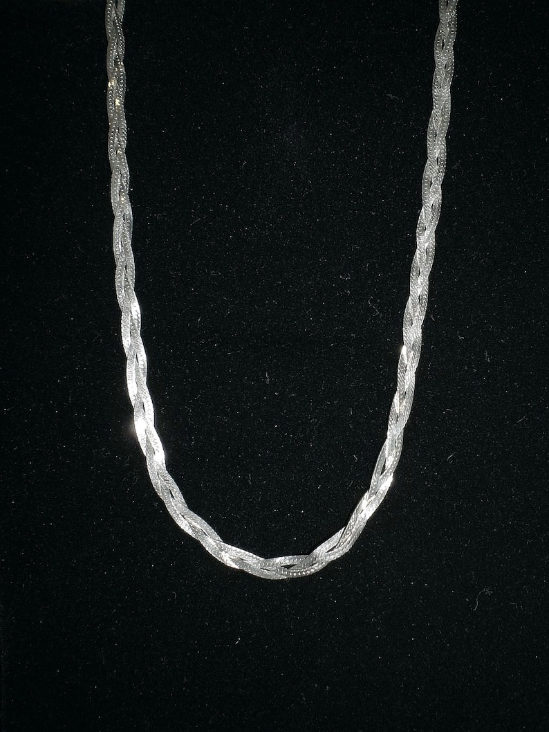 Unisex Italian Sterling Silver 925 Braided Herringbone Necklace 18.25 Inches
