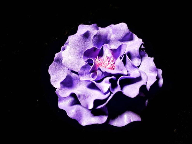 Violet Hair Clip Bridesmaid Flower Hair Clip Girls Gift Violet Flower Barrette Violet Flower Headpiece Purple Headpiece Floral Fascinator
