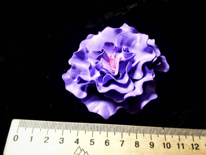 Violet Hair Clip Bridesmaid Flower Hair Clip Girls Gift Violet Flower Barrette Violet Flower Headpiece Purple Headpiece Floral Fascinator