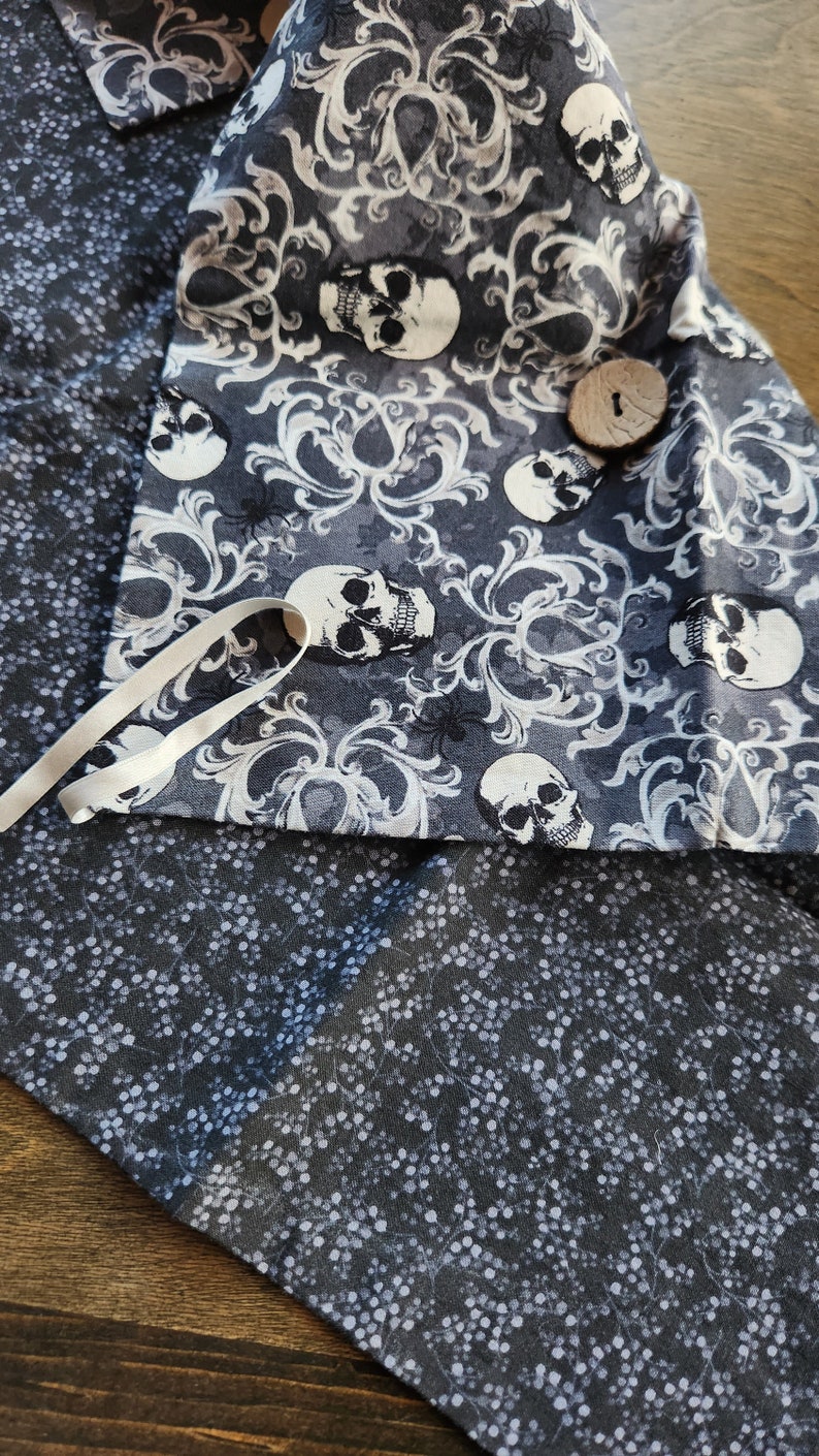 Hand Made Skull Tarot/oracle Deck Wrap/ Divining Cloth. 18