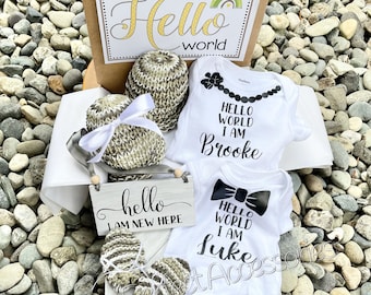 New Baby Gift, Hello World Baby Shower Gift, Personalized Baby Gift, Newborn Picture Outfit, New Baby Girl, New Baby Boy