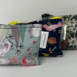 Porta-cartões de crédito pequeno com tema australiano 10 x 8 cm Cabe perfeitamente no bolso frontal de jeans ou bolsa pequena, carteira sem complicações para guardar cartões e notas