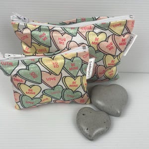 Satin niedlich süß Herz Mini Kartenhalter oder Make-up Tasche Liebe Herz Australian Made Geldbörse Hygiene Organisatoren Beutel weich, leicht