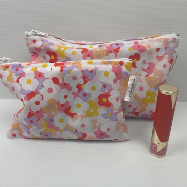 Cute Pink Flowers Daisy’s in Cotton Poplin Fabric Makeup Pouch, Pencil Case Zipper Pouch, Australian Made Coin Purse Cotton pouch 2 sizes