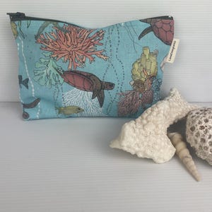 Portamonete fatto a mano in cotone con tartaruga, pesce, medusa, vita marina, custodia per il trucco, astuccio per matite, 20 x 13 cm, porta telefono.