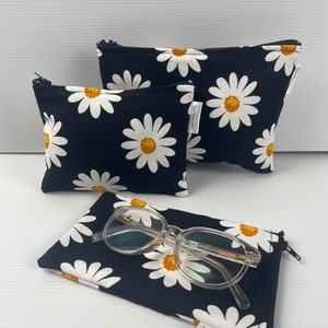 Étui à lunettes de soleil et pochette de rangement pour maquillage, imprimé fleurs rétro marguerite, pochette à fermeture éclair, trousse Porte-monnaie en coton fabriqué en Australie