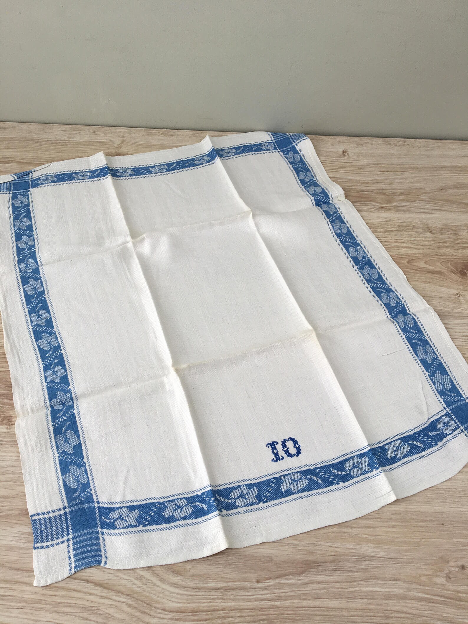 専用★Sweden＊Hand woven linen cloth＊・* 1 Antique Swedish Monogram Handwoven Linen Kitchen Hand