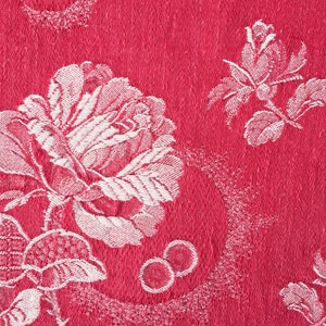 Fabric SAMPLE 4&quot;x4&quot; -  Antique Red Floral ROSES Ticking Fabric Cottage Style Romantic 1940s Historic - Rec-Da-Rojo-021