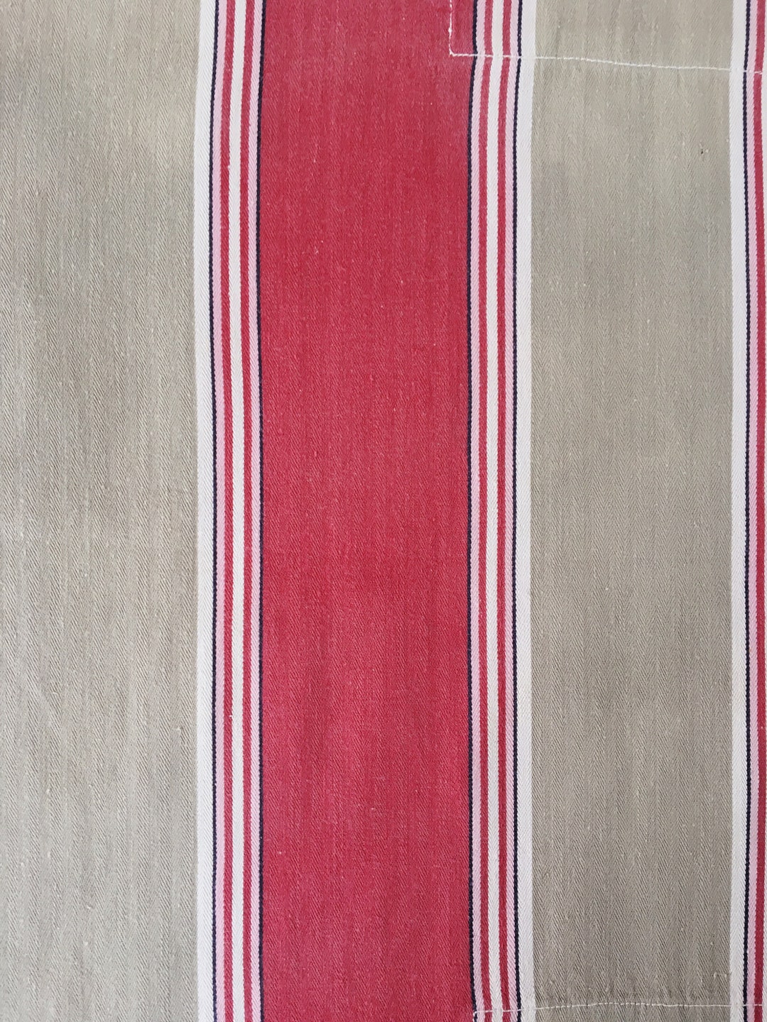 アンティーク ティッキング 生地 アンティークストライプ柄ティッキング生地：1940年代レッドグレー