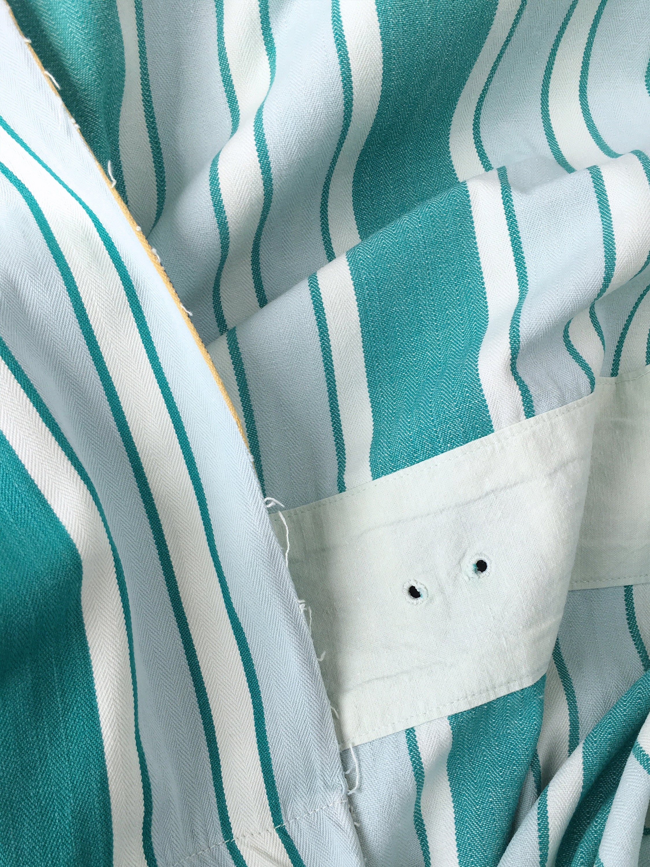 23インチ×23インチ アンティークティッキング生地 美しいグリーン