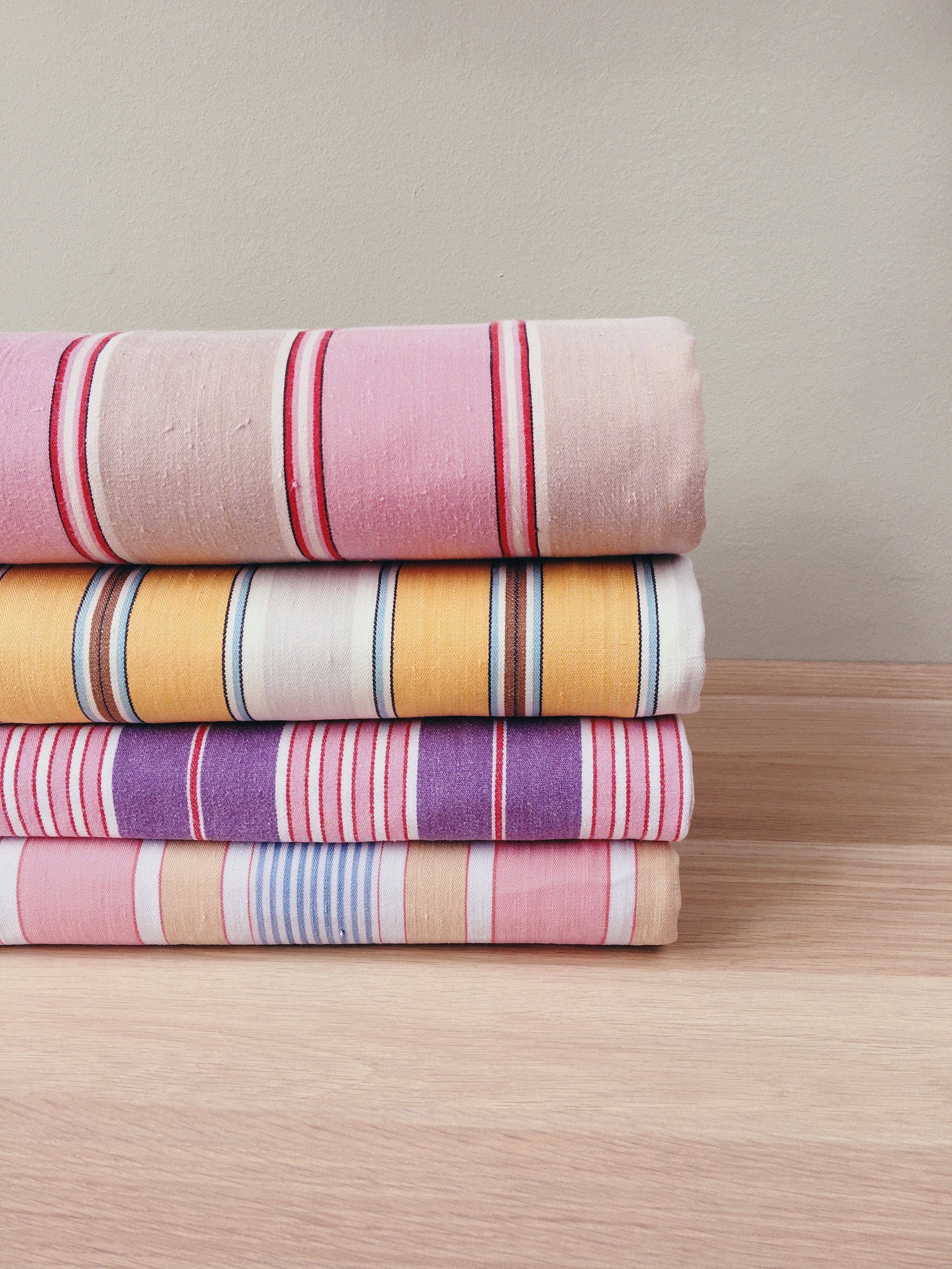 アンティーク ティッキング 生地 ウェイトリスト - アンティーク ティッキング生地 ヴィンテージ 1940