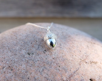 Duży naszyjnik ze srebra próby ACORN – ręcznie robiony przez Lovisa | Wisiorek typu statement Prezent dla niej, na ślub, urodziny, rocznicę