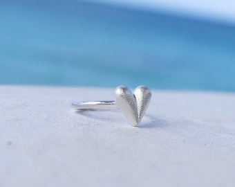 Anillo de plata de ley SWEETHEART – Hecho a mano por Lovisa / Regalo elegante para ella, boda, cumpleaños, aniversario