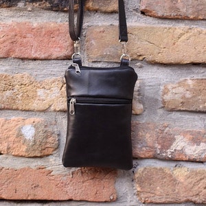 Small Crossbody Bag / Black leather bag /  iPhone  Bag  / Samsung Galaxy Bag /  Travel Bag /