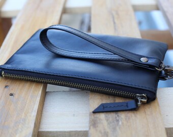 wristlet black leather