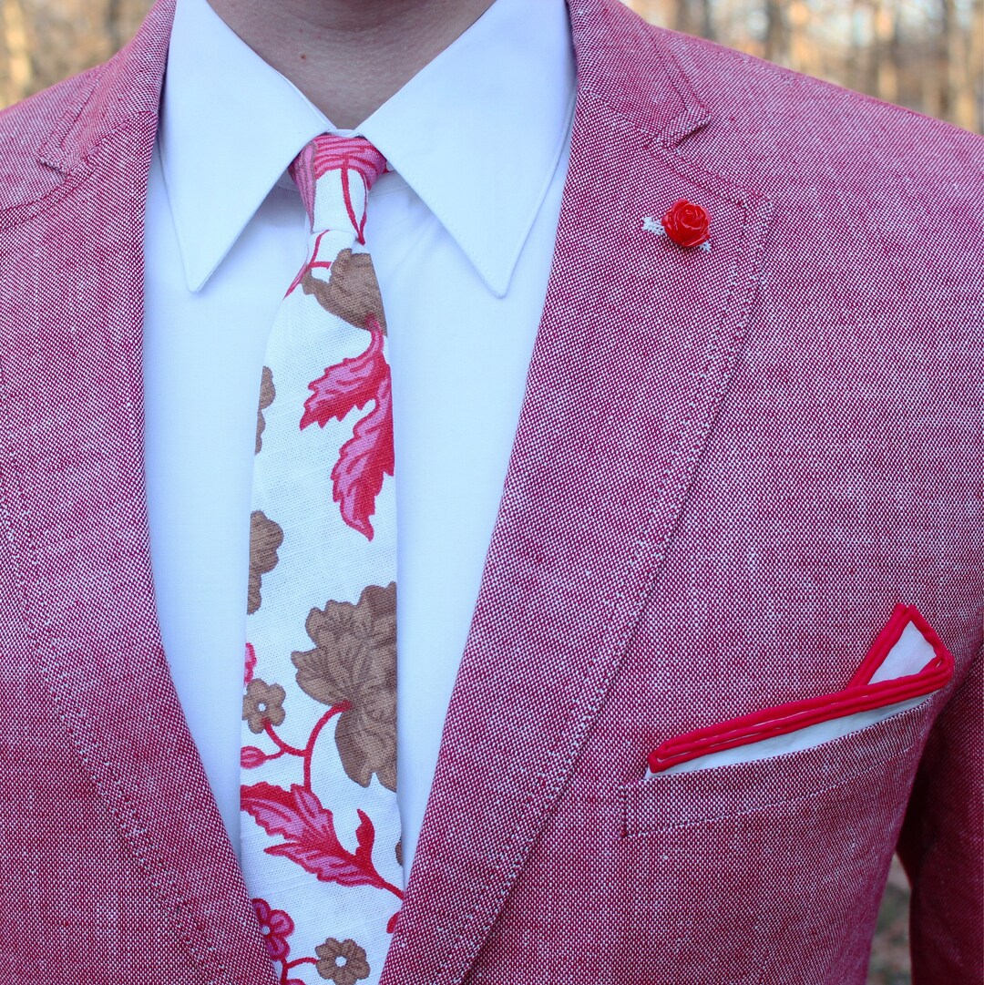 Lapel Pin. Mens Floral Lapel Pin and Tie Tack. Resin Cabochon Lapel Pin