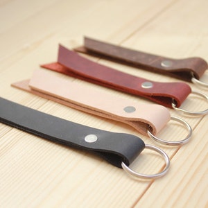 Plain Keychain. Leather key fob. Handmade Key holder. Tan mahogany or brown leather accessories Gift for friend Personalized Gift Key fob