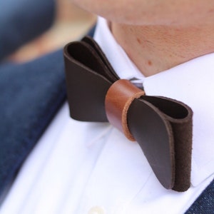 Men&#39;s brown Leather bow tie. Bow ties for Men. Rustic bow tie Fathers Day gift Groomsmen gift ideas