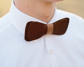 Bow ties for Men. Brown Leather Bowtie. Fathers Day Gift Father’s Day. Mens bowties Wedding bow tie Groomsmen gifts Dapper Rustic Wedding