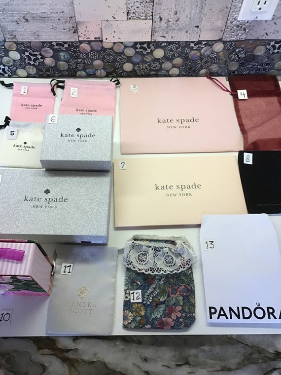 Kate spade long wallet With box Onhand - Mau's Collection | Facebook