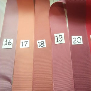 1-1/2 Offray Grosgrain Ribbon, Pinks image 5