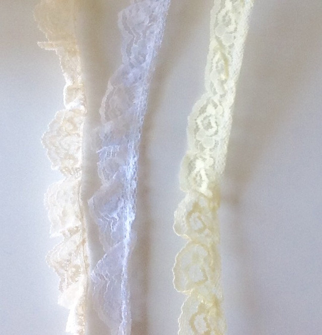Lace Ruffels 1