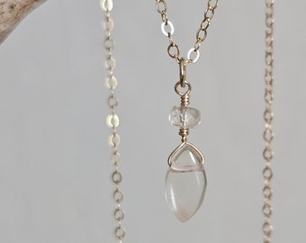 Oregon Sunstone Marquise Pendant Necklace in 14k Gold Filled