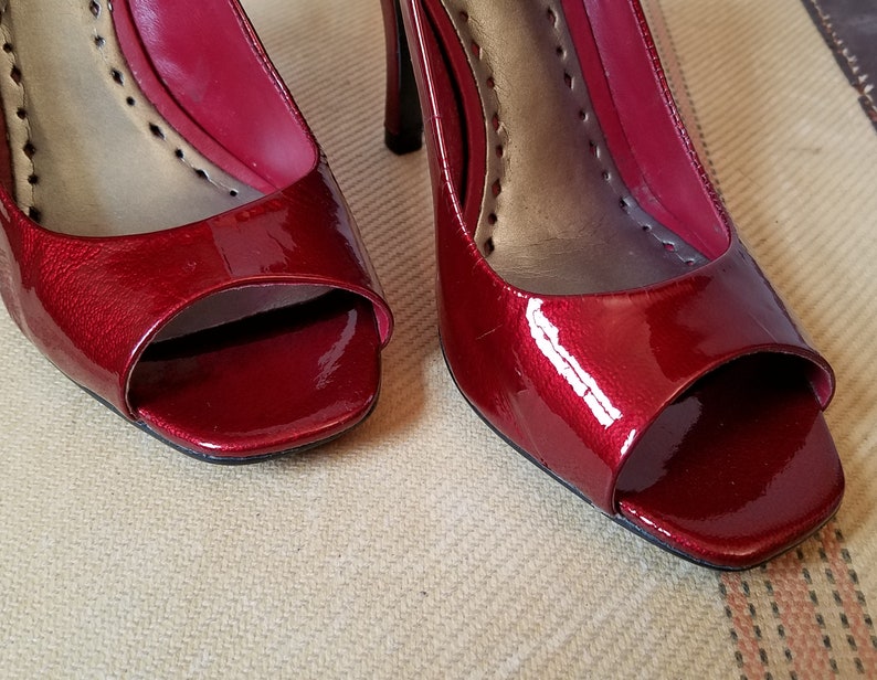 burgundy red heels