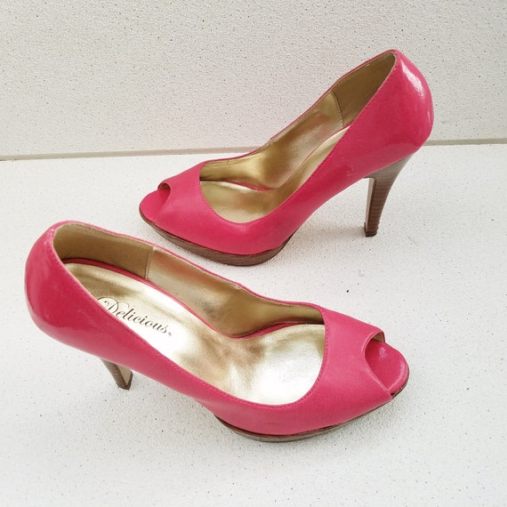 fuschia low heel shoes