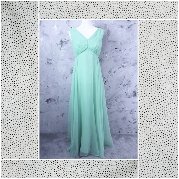 Gown - VINTAGE 70's Mint Green Chiffon Evening Gow