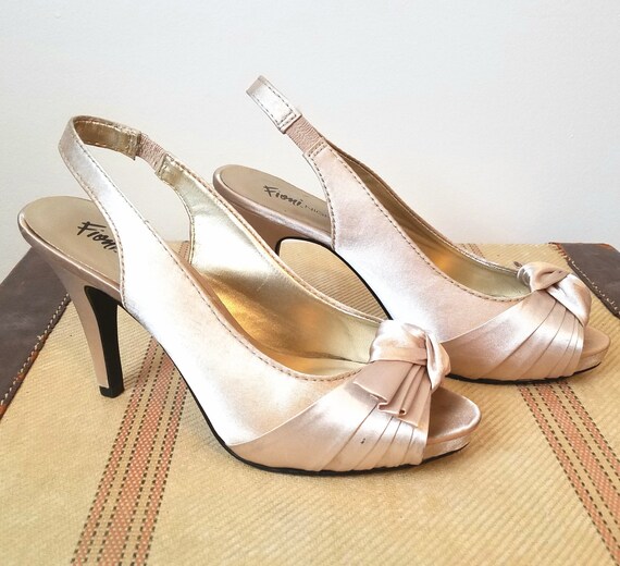 blush pump heels