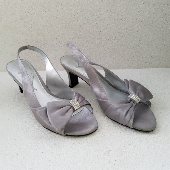 NINA Silvery Gray Peep Sling Kittens - Cute Silve… - image 2